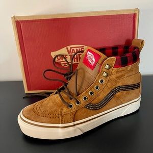 Vans SK8-Hi MTE Suede Sneakers